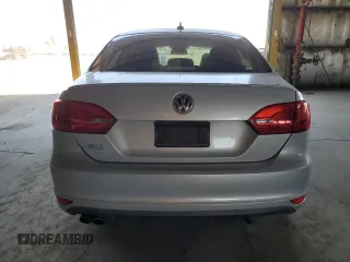 2013 Volkswagen Jetta GLI Autobahn с VIN 3VW4A7AJ0DM226764, выставлен на аукционе Copart как лот 58163495 с пробегом 187 383 миль миль и Чистый • Clean title. История ставок и продаж доступна на DreamBid. Изображение 6.
