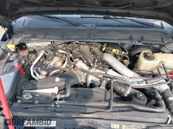 2014 Ford F-250 XL with VIN 1FT7W2BT4EEB18143, listed as a IAAI auction lot 42435794 with 173,439 mi miles and . Bid and sale history available at DreamBid. Image 10.