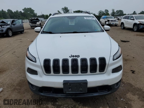 2017 Jeep Cherokee High Altitude with VIN 1C4PJMDS3HW584059, listed as a Copart auction lot 59781395 with 69,878 mi miles and Salvage title. Bid and sale history available at DreamBid. Image 5.
