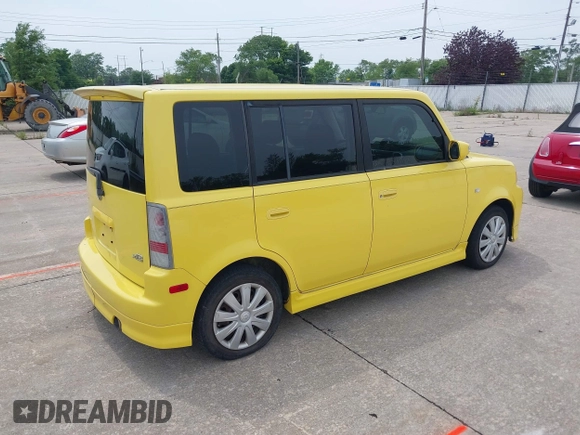 2005 Scion xB z VIN JTLKT324254015802, wystawiony jako IAAI lot #42416705 z przebiegiem 225 063 mil mil oraz . Historia ofert i sprzedaży dostępna na DreamBid. Obrazek 4.