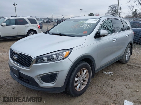 2018 Kia Sorento LX V6 with VIN 5XYPGDA54JG368009, listed as a IAAI auction lot 41986830 with 110,478 mi miles. Bid and sale history available at carsss.com. Image 20.