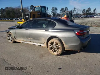 2018 BMW 7 Series ALPINA B7 xDrive with VIN WBA7F2C52JG424933, listed as a Copart auction lot 87302124 with 0 mi miles and Salvage Title. Bid and sale history available at carsss.com. Image 2.