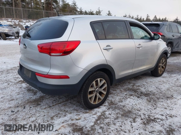 2015 Kia Sportage LX with VIN KNDPBCAC2F7792610, listed as a IAAI auction lot 41249421 with 190,680 mi miles and . Bid and sale history available at DreamBid. Image 4.