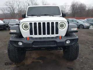 2020 Jeep Gladiator Sport S z VIN 1C6HJTAG0LL129461, wystawiony jako IAAI lot #41464713 z przebiegiem 66 625 mil mil oraz . Historia ofert i sprzedaży dostępna na DreamBid. Obrazek 12.