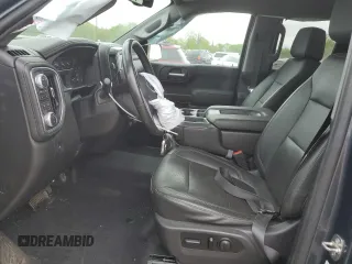 2020 GMC Sierra 1500 SLT z VIN 1GTV9DEL0LZ140278, wystawiony jako Copart lot #56816405 z przebiegiem 65 759 mil mil oraz Szkoda całkowita • Salvage title. Historia ofert i sprzedaży dostępna na DreamBid. Obrazek 7.