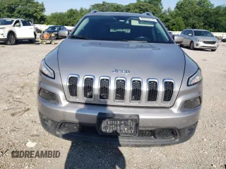 2018 Jeep Cherokee Latitude Plus with VIN 1C4PJLLB5JD519064, listed as a Copart auction lot 60925715 with 161,999 mi miles and Salvage title. Bid and sale history available at DreamBid. Image 5.