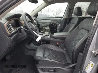 2024 Volkswagen Atlas SE с VIN 1V2DR2CAXRC554731, выставлен на аукционе Copart как лот 51911135 с пробегом 15 953 миль миль и Списание • Salvage title. История ставок и продаж доступна на DreamBid. Изображение 7.