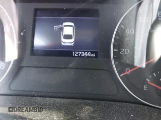 2019 Kia Forte LXS z VIN 3KPF24AD7KE133295, wystawiony jako IAAI lot #41956903 z przebiegiem 127 344 mil mil oraz . Historia ofert i sprzedaży dostępna na DreamBid. Obrazek 15.