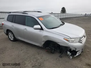 2013 Toyota Highlander with VIN 5TDZA3EH6DS040395, listed as a Copart auction lot 48738125 with 111,231 mi miles and Salvage Title. Bid and sale history available at carsss.com. Image 4.