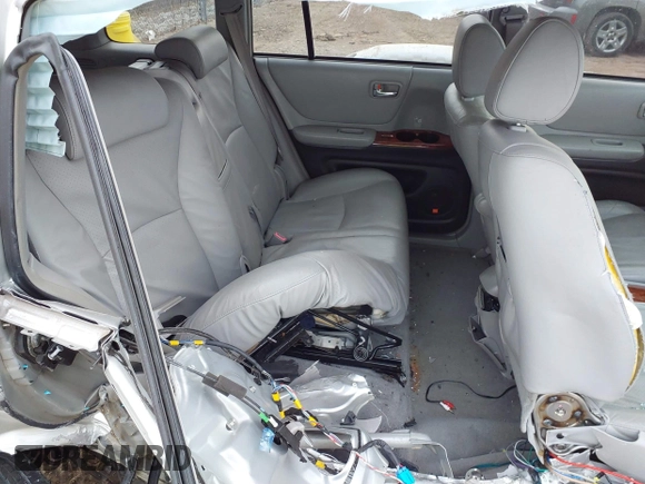 2005 Toyota Highlander z VIN JTEEP21A450133643, wystawiony jako IAAI lot #41286304 z przebiegiem 166 662 mil mil oraz . Historia ofert i sprzedaży dostępna na DreamBid. Obrazek 8.