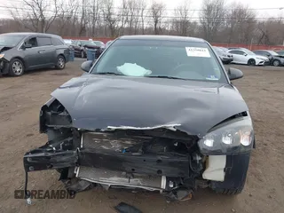 2004 Chevrolet Malibu Maxx LS with VIN 1G1ZT64804F171246, listed as a IAAI auction lot 41350815 with 57,441 mi miles. Bid and sale history available at carsss.com. Image 6.