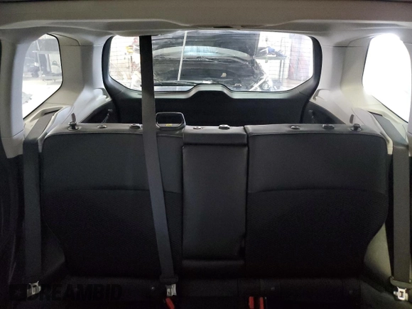 2018 Subaru Forester Premium with VIN JF2SJGEC8JH556577, listed as a Copart auction lot 81098514 with 82,777 mi miles and Salvage Title. Bid and sale history available at carsss.com. Image 10.