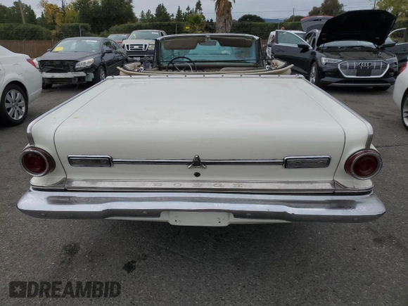 1964 Dodge Dart z VIN 7442677958, wystawiony jako Copart lot #81670574 z przebiegiem 61 374 mil mil oraz Czysty tytuł • Clean title. Historia ofert i sprzedaży dostępna na DreamBid. Obrazek 6.