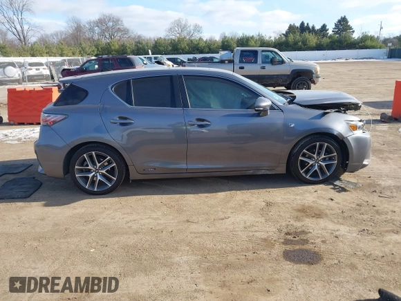 2015 Lexus CT 200h z VIN JTHKD5BH5F2224325, wystawiony jako IAAI lot #41095553 z przebiegiem 92 591 mil mil oraz . Historia ofert i sprzedaży dostępna na DreamBid. Obrazek 13.