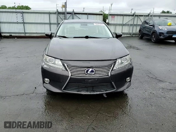 2013 Lexus ES 300h z VIN JTHBW1GG9D2033782, wystawiony jako Copart lot #60403455 z przebiegiem 265 567 mil mil oraz Szkoda całkowita • Salvage title. Historia ofert i sprzedaży dostępna na DreamBid. Obrazek 13.