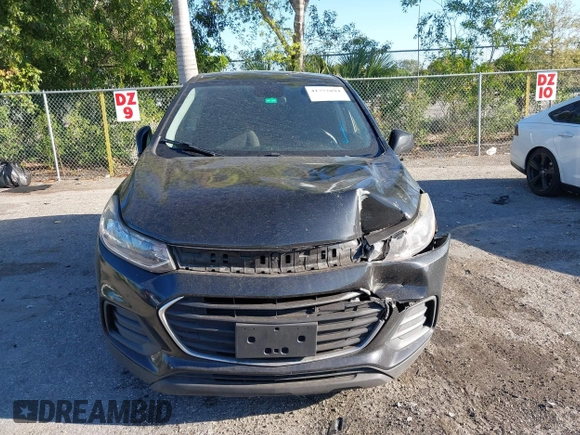 2019 Chevrolet Trax LS with VIN 3GNCJKSB6KL178934, listed as a IAAI auction lot 41772894 with 126,468 mi miles. Bid and sale history available at carsss.com. Image 12.
