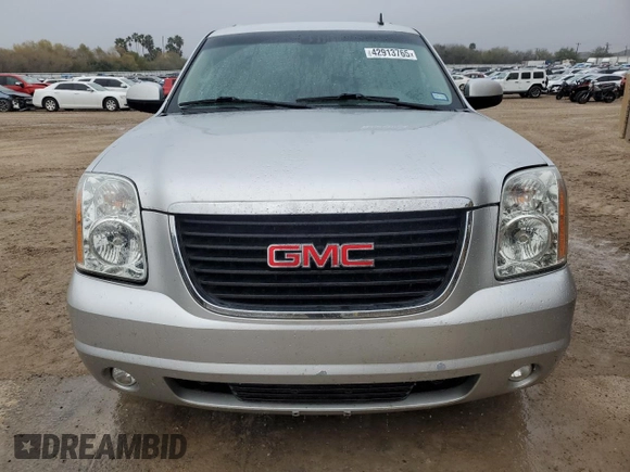 2014 GMC Yukon XL SLT with VIN 1GKS1KE04ER239326, listed as a Copart auction lot 42913765 with 207,017 mi miles and Clean Title. Bid and sale history available at carsss.com. Image 5.