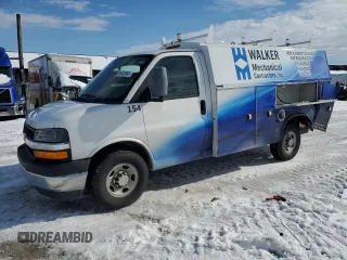 2017 Chevrolet Express Commercial z VIN 1GB0GRFG9H1113928, wystawiony jako Copart lot #88428045 z przebiegiem 131 694 mil mil oraz Nie do naprawy • Non repairable. Historia ofert i sprzedaży dostępna na DreamBid. Obrazek 1.