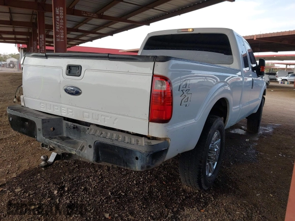 2013 Ford F-250 XL with VIN 1FT7X2B60DEB79253, listed as a IAAI auction lot 41694929 with 226,414 mi miles and . Bid and sale history available at DreamBid. Image 4.