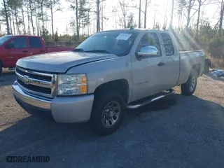 2008 Chevrolet Silverado 1500 Work Truck with VIN 1GCEC19X28Z147009, listed as a IAAI auction lot 41497427 with 181,415 mi miles. Bid and sale history available at carsss.com. Image 2.
