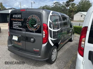 2020 Ram ProMaster City Passenger SLT with VIN ZFBHRFBB4L6R56337, listed as a Copart auction lot 76079034 with 102,451 mi miles and Clean Title. Bid and sale history available at carsss.com. Image 4.