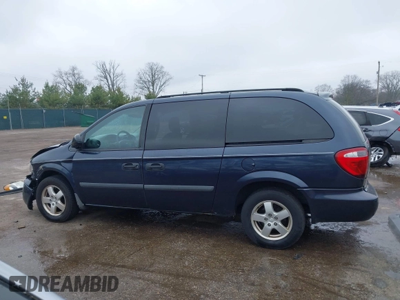 2007 Dodge Grand Caravan SE with VIN 1D4GP24R27B172322, listed as a IAAI auction lot 42005459 with 128,434 mi miles and . Bid and sale history available at DreamBid. Image 15.