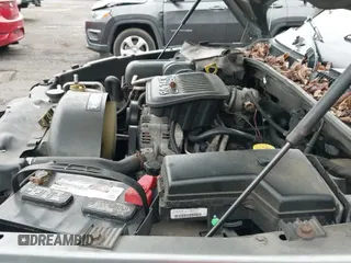 2005 Dodge Dakota SLT with VIN 1D7HW48K05S153798, listed as a IAAI auction lot 42899210 with 165,451 mi miles and . Bid and sale history available at DreamBid. Image 12.