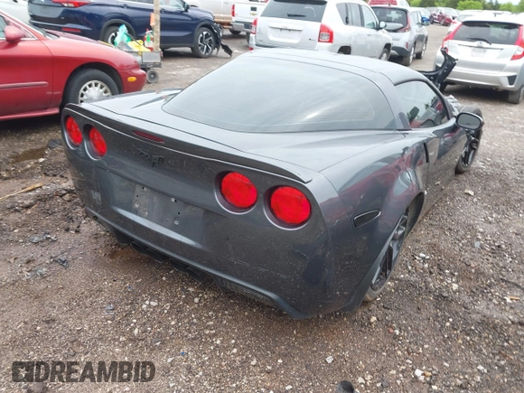 2010 Chevrolet Corvette Z16 Grand Sport 3LT z VIN 1G1YW2DW9A5102907, wystawiony jako IAAI lot #42054489 z przebiegiem 44 569 mil mil oraz . Historia ofert i sprzedaży dostępna na DreamBid. Obrazek 4.