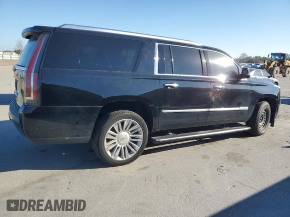 2018 Cadillac Escalade ESV Platinum z VIN 1GYS4KKJ4JR270516, wystawiony jako Copart lot #46444615 z przebiegiem 130 731 mil mil oraz Czysty tytuł • Clean title. Historia ofert i sprzedaży dostępna na DreamBid. Obrazek 3.