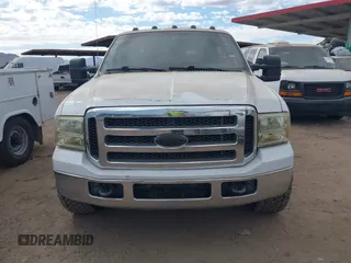 2005 Ford F-250 XL with VIN 1FTSW20P05EB22609, listed as a IAAI auction lot 41353873 with 328,940 mi miles and . Bid and sale history available at DreamBid. Image 6.
