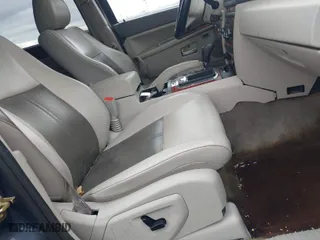 2005 Jeep Grand Cherokee Limited with VIN 1J4HR58275C703736, listed as a IAAI auction lot 41705850 with NaN miles. Bid and sale history available at carsss.com. Image 5.