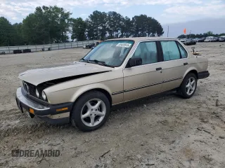 1987 BMW 3 Series 325e z VIN WBAAE6403H8820635, wystawiony jako Copart lot #55409915 z przebiegiem 150 092 mil mil oraz Szkoda całkowita • Salvage title. Historia ofert i sprzedaży dostępna na DreamBid. Obrazek 1.