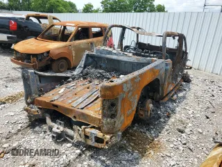 2020 Jeep Gladiator Overland with VIN 1C6HJTFGXLL119481, listed as a Copart auction lot 59108385 with Not provided miles and Salvage title. Bid and sale history available at DreamBid. Image 3.