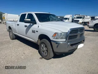 2015 Ram 2500 Tradesman z VIN 3C6TR5HT8FG553456, wystawiony jako Copart lot #56346855 z przebiegiem 257 481 mil mil oraz Czysty tytuł • Clean title. Historia ofert i sprzedaży dostępna na DreamBid. Obrazek 1.