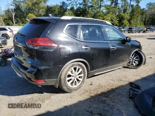 2017 Nissan Rogue SV with VIN JN8AT2MT2HW405155, listed as a Copart auction lot 81108324 with 109,124 mi miles and Salvage Title. Bid and sale history available at carsss.com. Image 3.