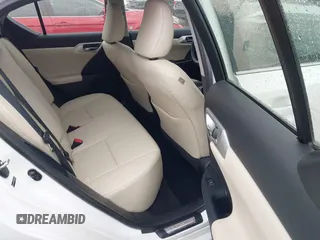 2012 Lexus CT 200h с VIN JTHKD5BH3C2066143, выставлен на аукционе IAAI как лот 42381163 с пробегом 45 355 миль миль и . История ставок и продаж доступна на DreamBid. Изображение 8.