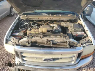 2001 Ford F-250 XL with VIN 1FTNW21F51EB92930, listed as a Copart auction lot 57807185 with 367,995 mi miles and Salvage title. Bid and sale history available at DreamBid. Image 11.