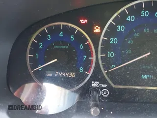 2006 Toyota Sienna XLE with VIN 5TDZA22CX6S444063, listed as a IAAI auction lot 41999988 with 244,436 mi miles. Bid and sale history available at carsss.com. Image 7.