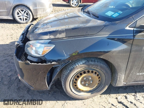 2017 Nissan Sentra SR with VIN 3N1AB7APXHL685502, listed as a IAAI auction lot 41704856 with 119,595 mi miles and . Bid and sale history available at carsss.com. Image 6.