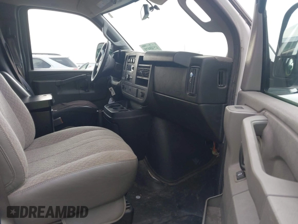 2016 Chevrolet Express Cargo with VIN 1GCWGAFF2G1334087, listed as a IAAI auction lot 42505870 with 205,983 mi miles and . Bid and sale history available at DreamBid. Image 5.