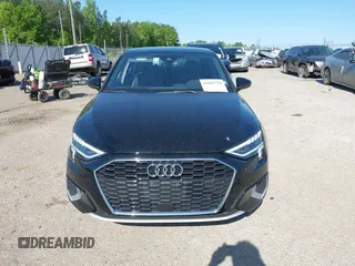 2023 Audi A3 Premium z VIN WAUAUDGY1PA070894, wystawiony jako IAAI lot #42045730 z przebiegiem 52 397 mil mil oraz . Historia ofert i sprzedaży dostępna na DreamBid. Obrazek 12.
