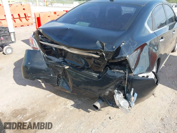 2015 Nissan Altima SL with VIN 1N4BL3AP2FC481413, listed as a IAAI auction lot 42079875 with 176,513 mi miles and . Bid and sale history available at carsss.com. Image 6.