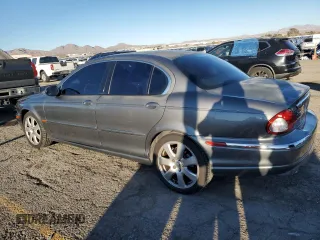2004 Jaguar X-Type with VIN SAJEA51C74WD70684, listed as a Copart auction lot 46536395 with 155,184 mi miles and Salvage Title. Bid and sale history available at carsss.com. Image 2.