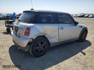2009 MINI Cooper Hardtop with VIN WMWMF33579TU72374, listed as a Copart auction lot 50092815 with 127,140 mi miles and Salvage Title. Bid and sale history available at carsss.com. Image 3.