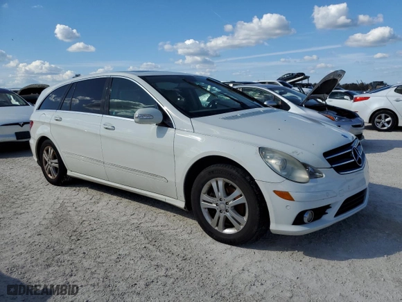 2009 Mercedes-Benz R-Class 3.5L with VIN 4JGCB65E29A093668, listed as a Copart auction lot 77626764 with 0 mi miles and Salvage Title. Bid and sale history available at carsss.com. Image 4.