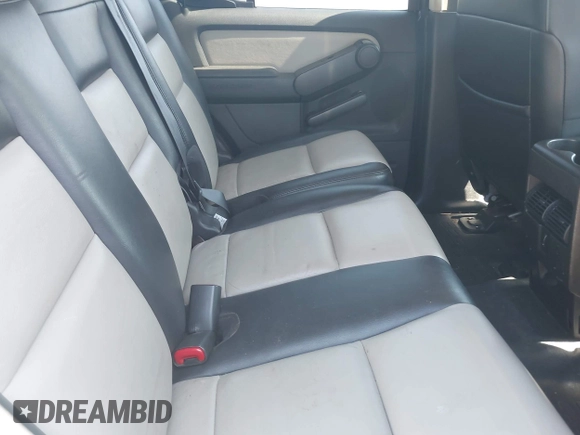 2008 Ford Explorer Sport Trac Limited z VIN 1FMEU33E98UA98898, wystawiony jako IAAI lot #42291415 z przebiegiem 179 782 mil mil oraz . Historia ofert i sprzedaży dostępna na DreamBid. Obrazek 8.
