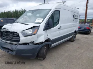 2018 Ford Transit Cargo z VIN 1FTYR2CGXJKB29432, wystawiony jako IAAI lot #42419726 z przebiegiem 80 543 mil mil oraz . Historia ofert i sprzedaży dostępna na DreamBid. Obrazek 2.
