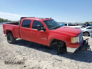 2009 GMC Sierra 2500HD SLT z VIN 1GTHK63689F171542, wystawiony jako Copart lot #53044685 z przebiegiem 252 999 mil mil oraz Szkoda całkowita • Salvage title. Historia ofert i sprzedaży dostępna na DreamBid. Obrazek 4.