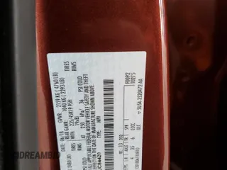 2018 Ford Escape SE z VIN 1FMCU9GD8JUC84420, wystawiony jako Copart lot #57386805 z przebiegiem 80 814 mil mil oraz Szkoda całkowita • Salvage title. Historia ofert i sprzedaży dostępna na DreamBid. Obrazek 14.