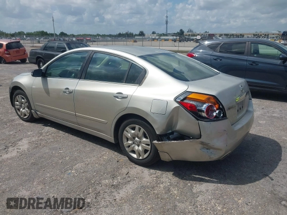 2009 Nissan Altima SL with VIN 1N4AL21E59N486182, listed as a IAAI auction lot 41920572 with 73,443 mi miles and . Bid and sale history available at DreamBid. Image 3.